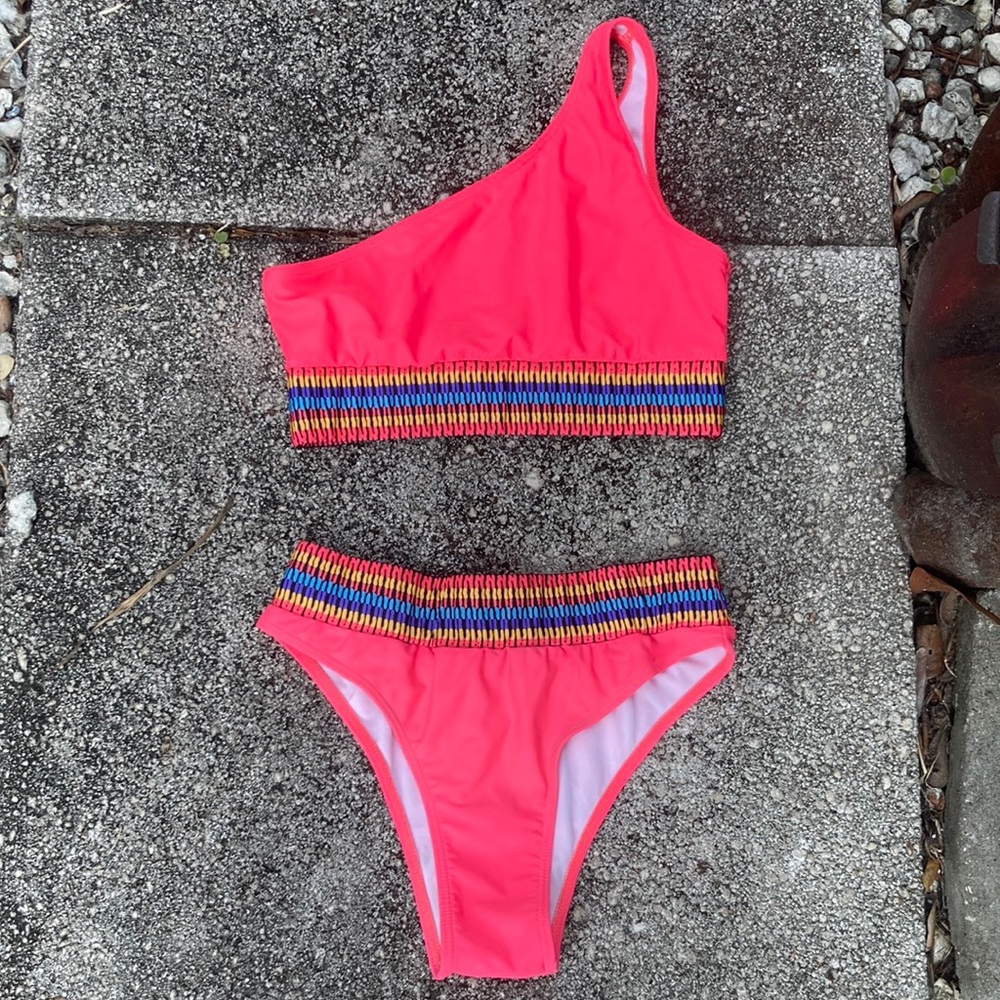 🔥🔥NWOT boho bikini set Shein